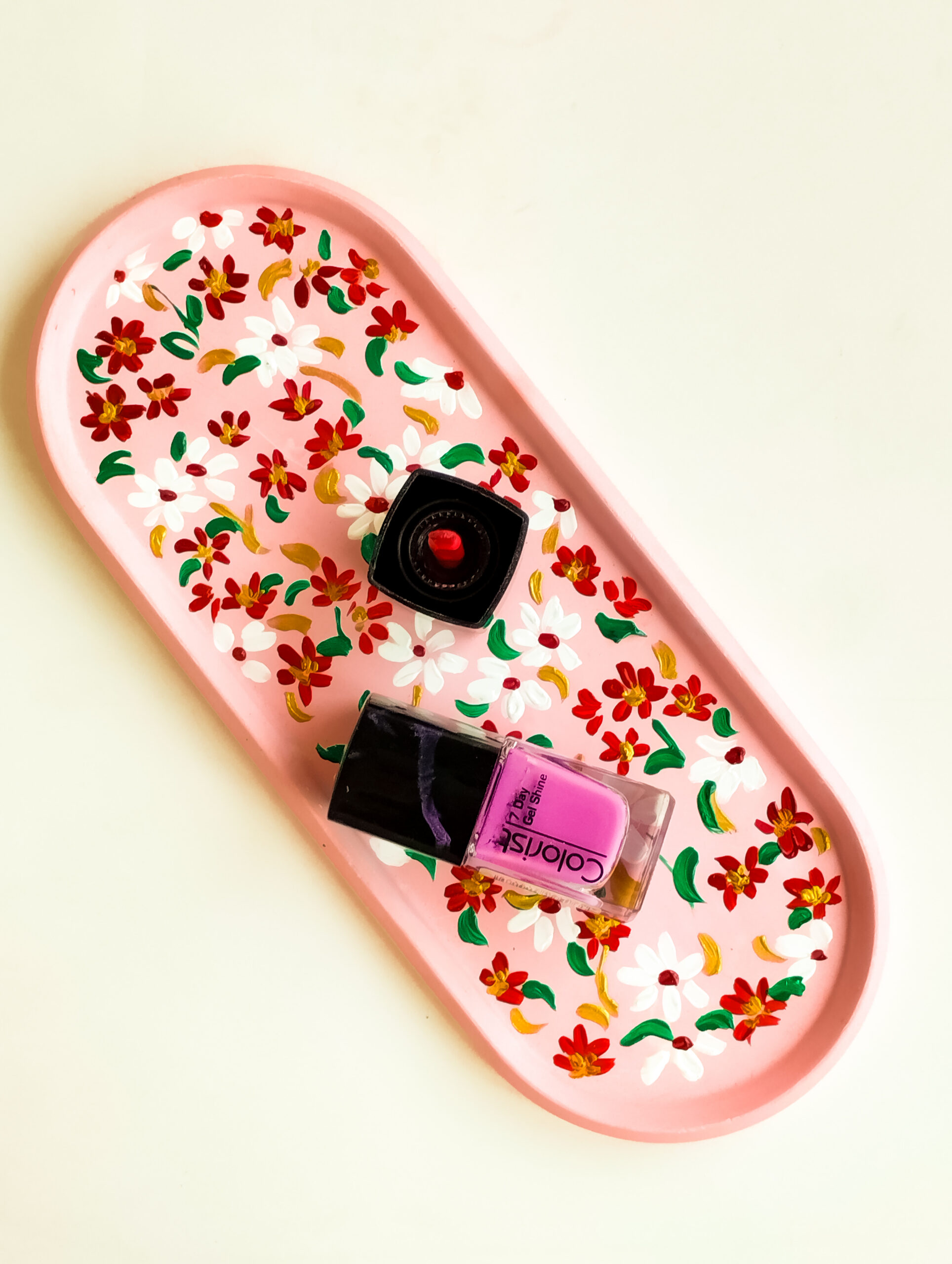 Flower Blossom - Handpainted Concrete Tray